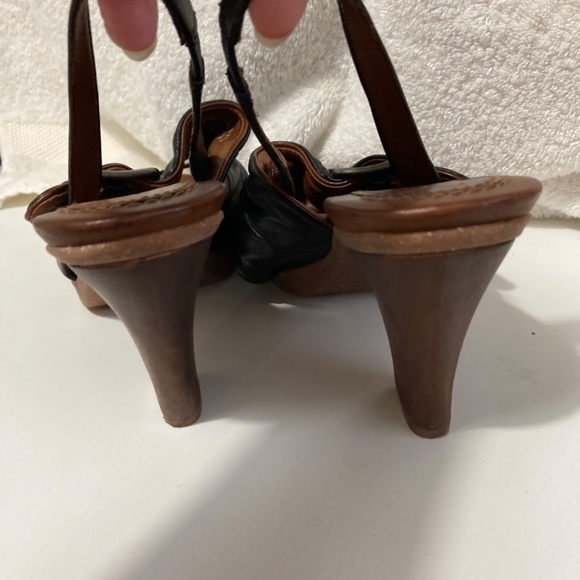 Leather heel sandals - Picture 4 of 5